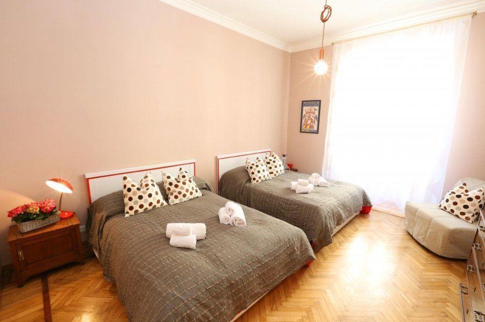 Coral Guest House Rom Exteriör bild